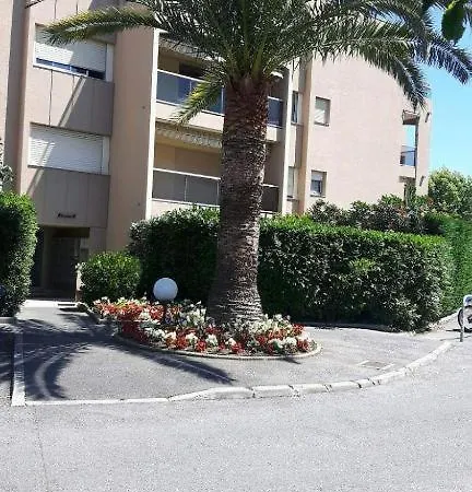 F2 1er Etage Lejlighed
