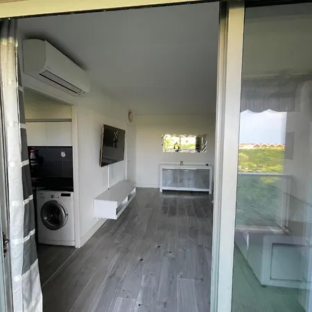 Lejlighed F2 1er Etage