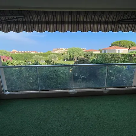 Lejlighed F2 1er Etage